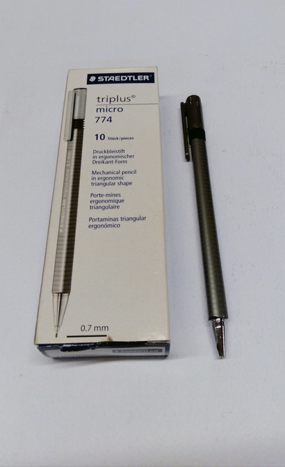 PORTAMINAS STAEDTLER 0.7 774.27 TRIPLUS